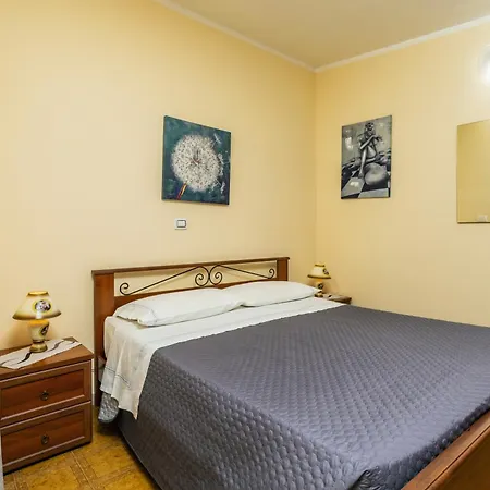 Apartamento Casa Larunchi Giardini-Naxos
