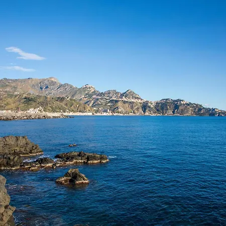 Apartment Casa Larunchi Giardini-Naxos
